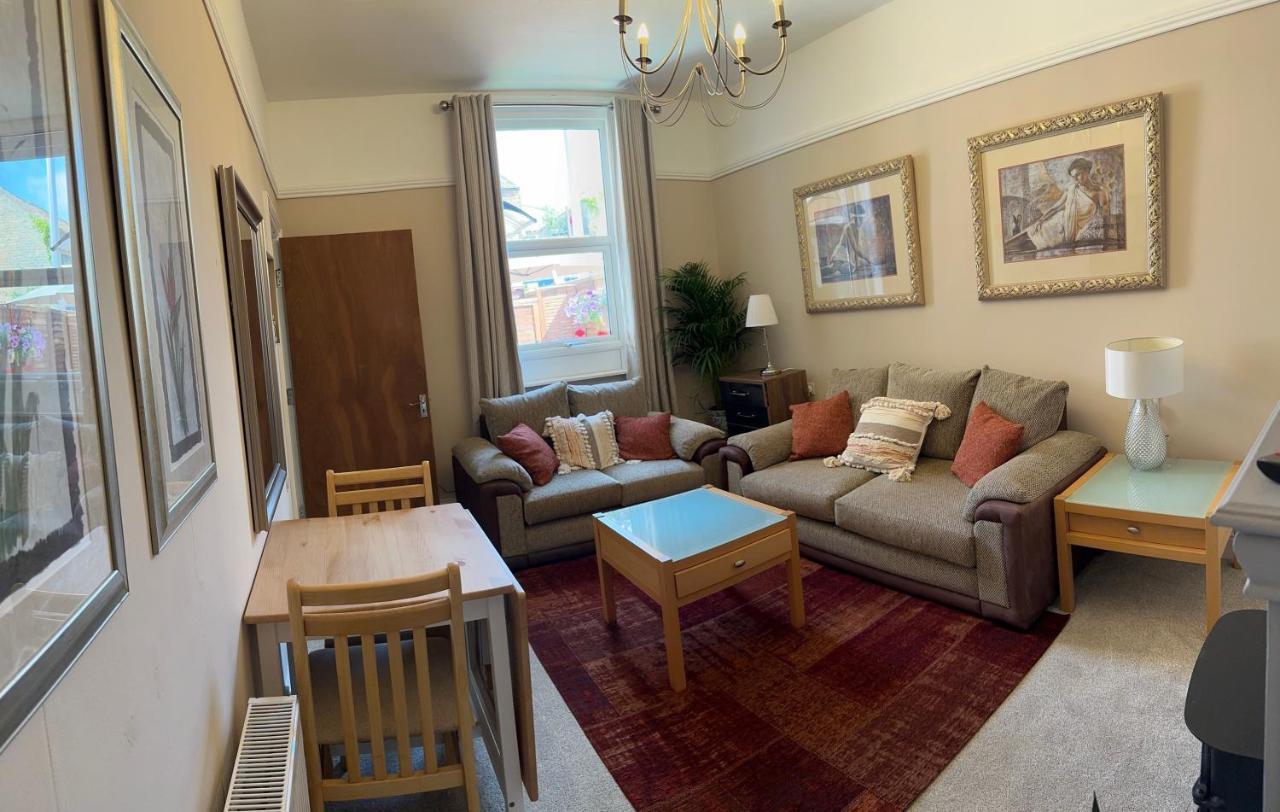 Self Contained Garden Flat Newly Refurbished Appartement Bridlington Buitenkant foto